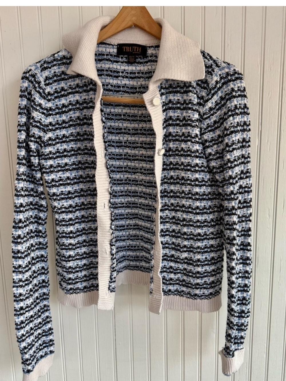 Truth Blue Cardigan Size XS